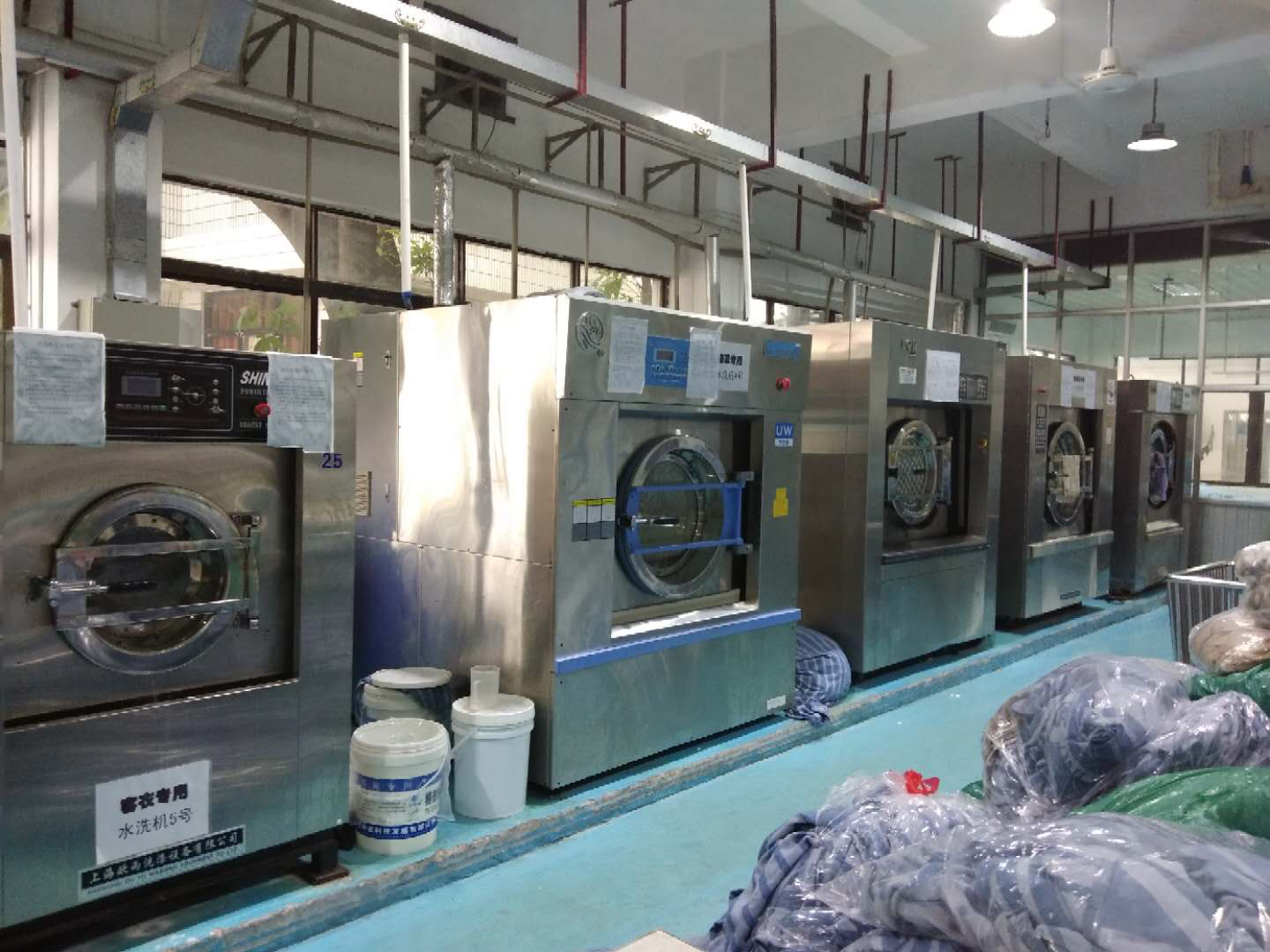 力净工业洗衣机顺利中标中国南航