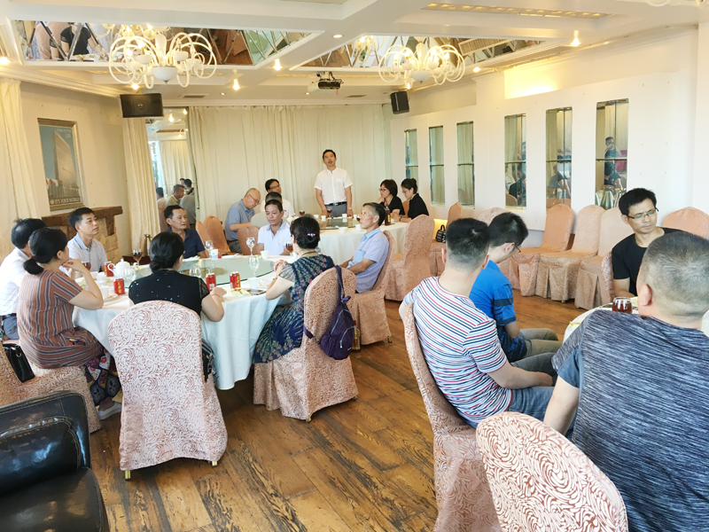 力净公司与上海弘飞洗涤设备有限公司成功合并