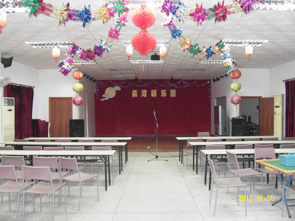 发往荔湾颐乐园的工业洗衣机顺利安装完毕