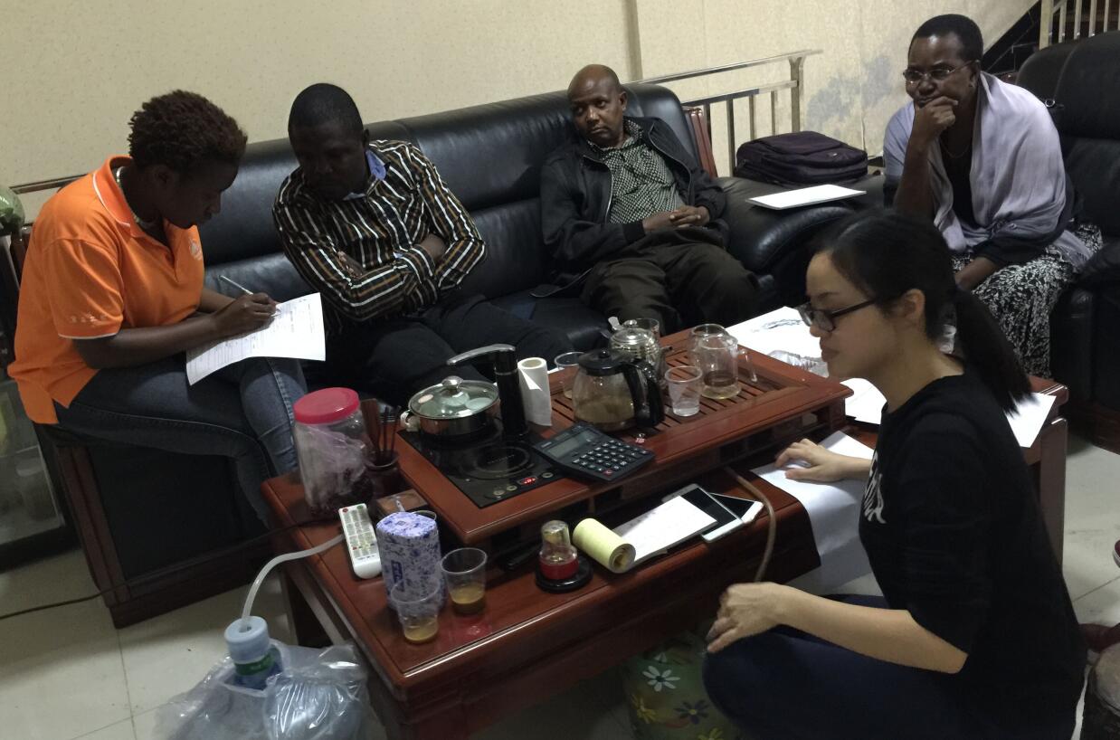 一个小视频让肯尼亚客户选择力净工业洗衣机