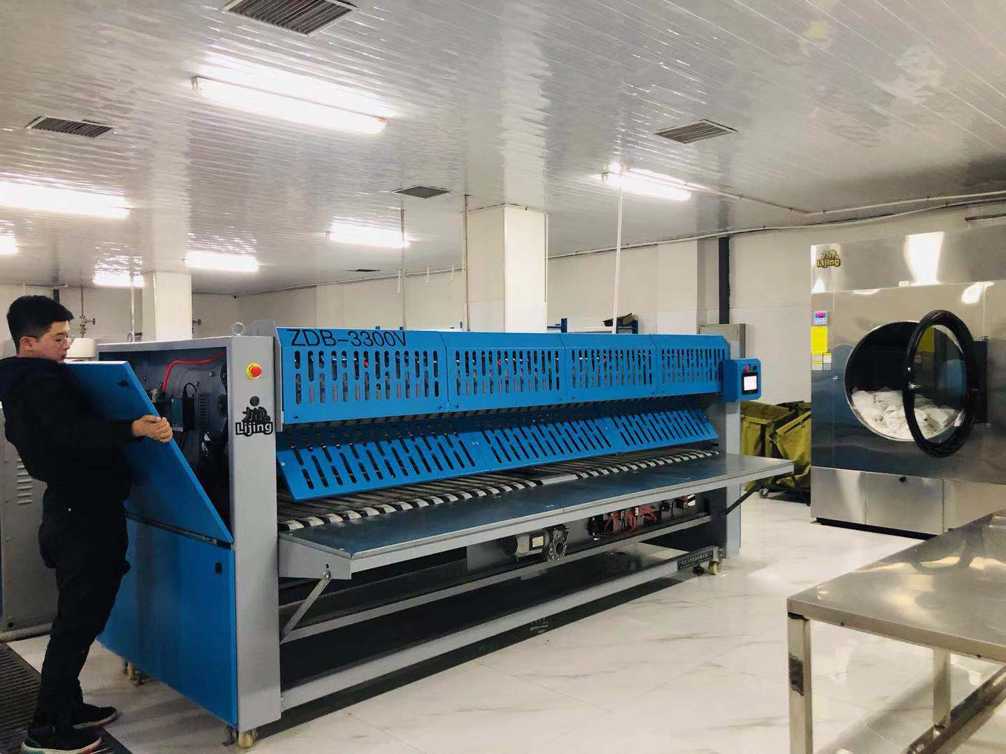 酒店宾馆洗衣房设备的保养与维护？